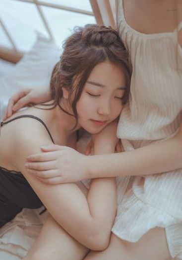 黑人与欧美午夜黄毛_高清在线视频播放