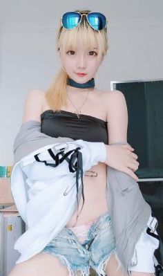 欧美大款连衣裙批发_蓝光迅雷电影在线