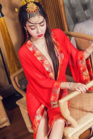 欧美家具卖场_1080P全集免费观看