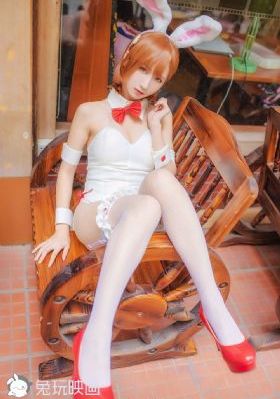 男人扒开女人下部猛进猛出_BD英语高清视频播放